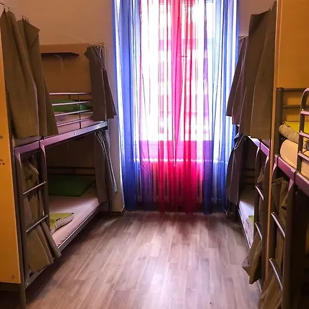 Sokolska Youth Hostel Prag